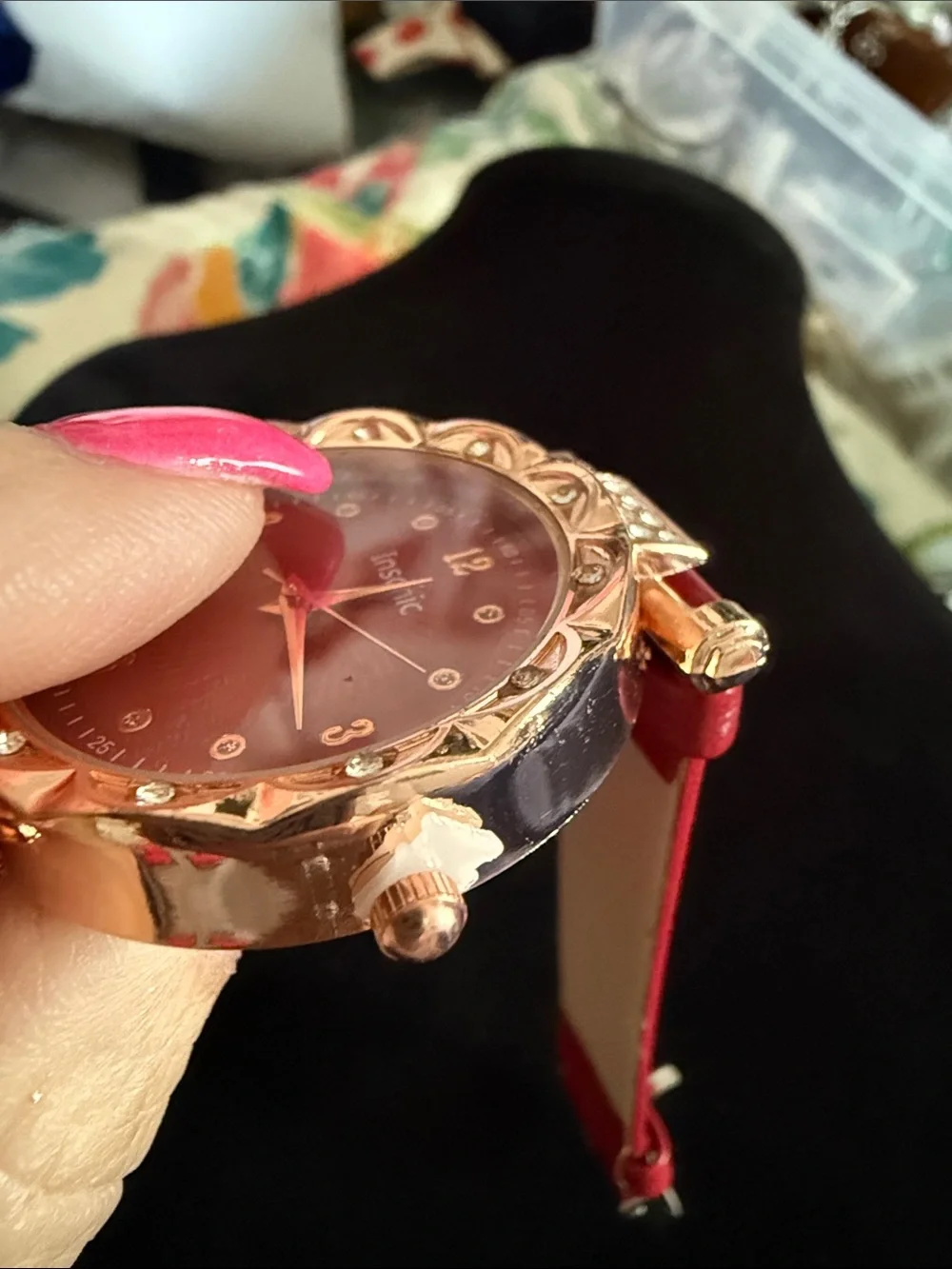 New women’s red watch new battery crystal bezel with glitz